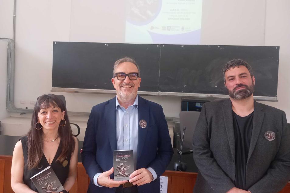 In foto Claudia Cantale, Davide Bennato e Guido Anselmi